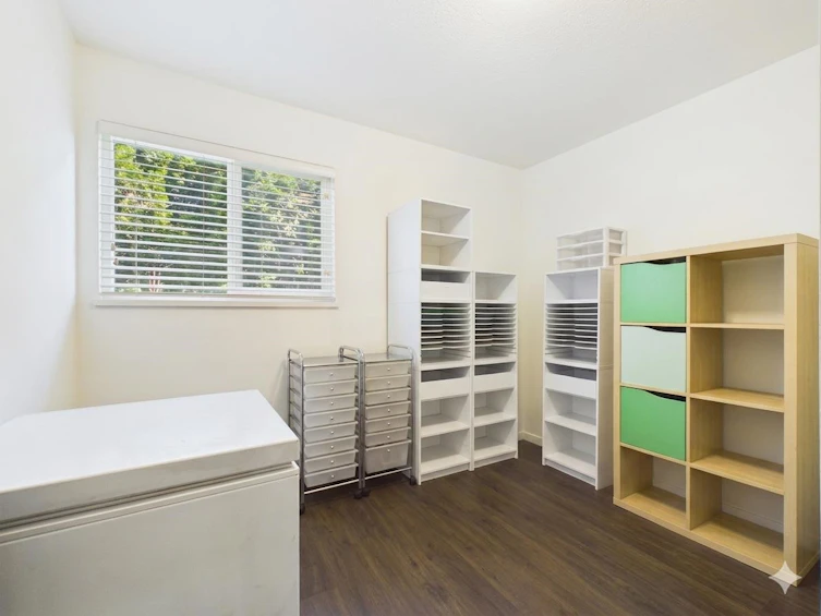1150 Howse Place, Coquitlam, BC, V3K 5V7 - 3