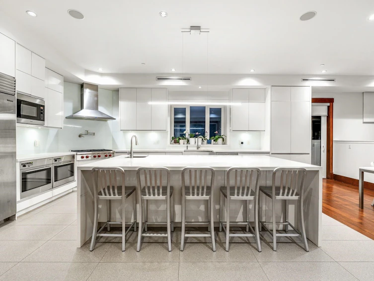 388 Hidhurst Place, West Vancouver, BC, V7S 1K1 - 11