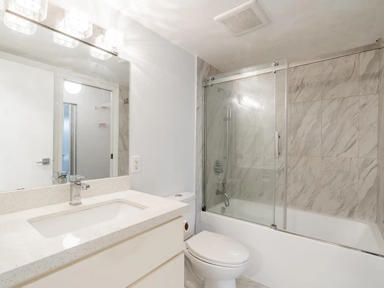 102-6105 Kingsway, Burnaby, BC, V5J 5C7 - 20