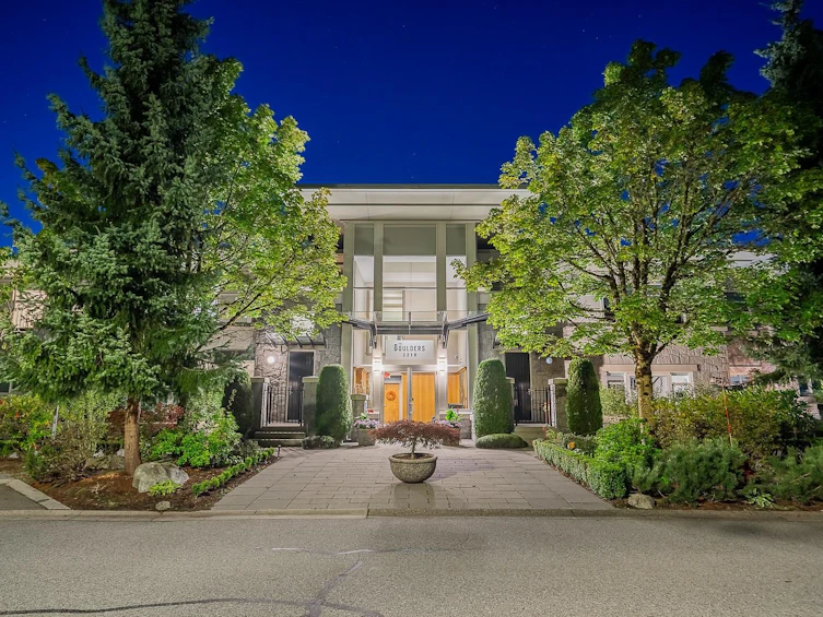 PH1-2210 Chippendale Road, West Vancouver, BC, V7S 3J4 - 3
