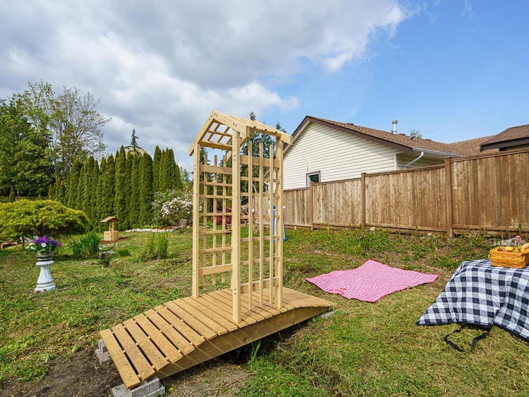 19950 48a Avenue, Langley, BC, V3A 6Z7 - 35