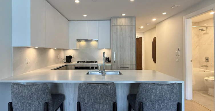 2-BDRM-423 6th Street, West Vancouver, BC, V7T 0A1 - 18