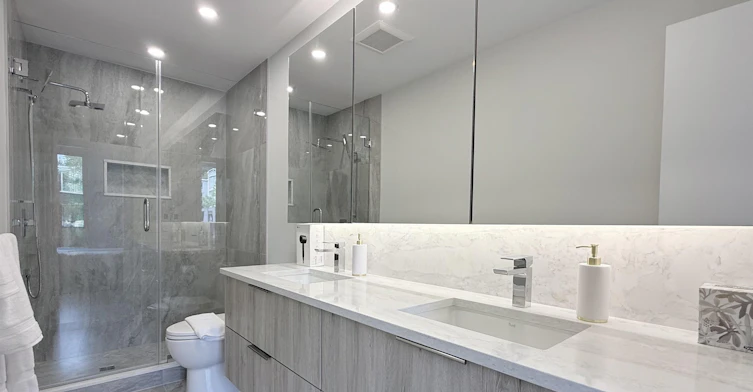2-BDRM-423 6th Street, West Vancouver, BC, V7T 0A1 - 12