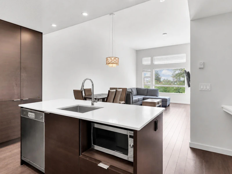 508 - 1677 Lloyd Avenue, North Vancouver BC