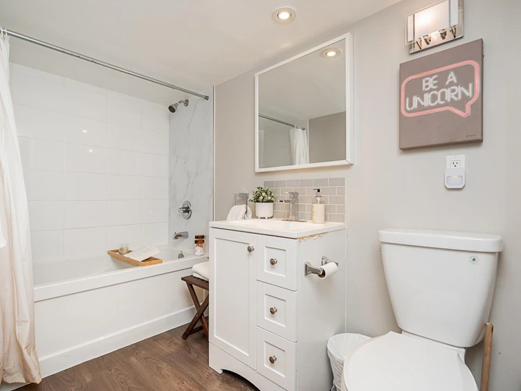 914 Ladner Street, New Westminster, BC, V3L 4W4 - 30
