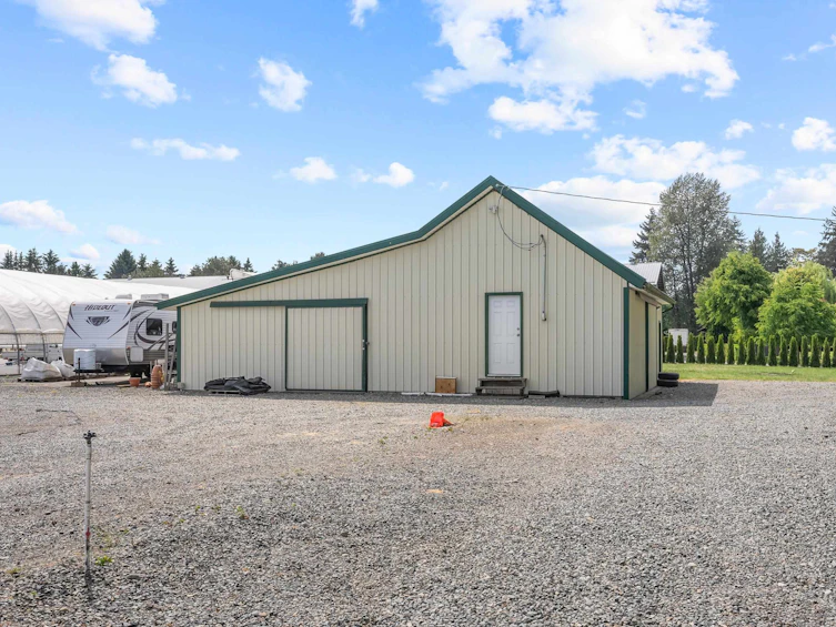 1899 Peardonville Road, Abbotsford, BC, V4X 2M3 - 21