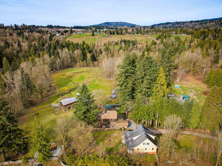8899 Taylor Street, Mission, BC, V2V 7G3 - 36