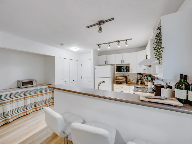 116-14885 105 Avenue, Surrey, BC, V3R 2V6 - 7