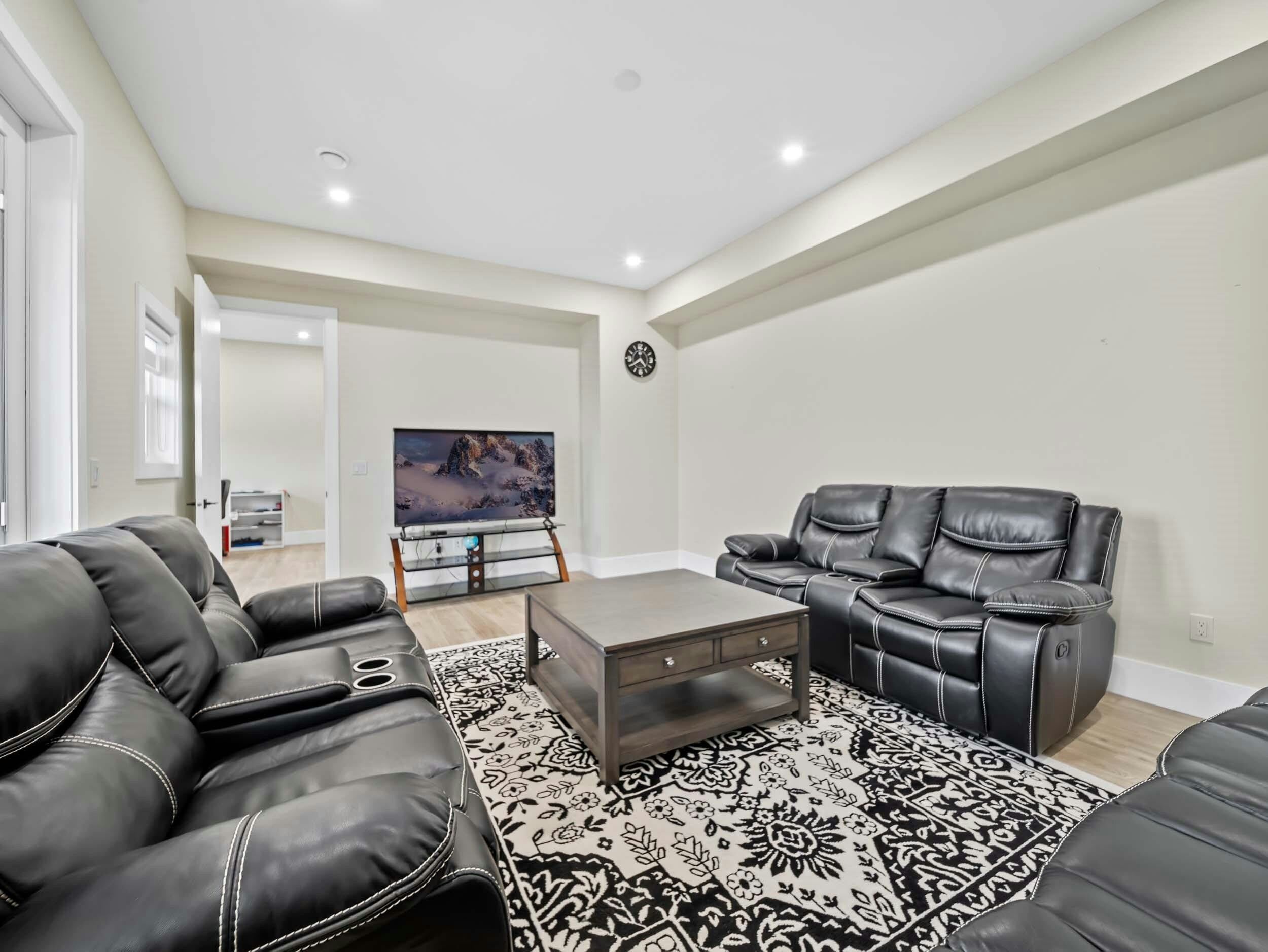 8204 Harvest Place, Chilliwack, BC, V4Z 0E4 - 17