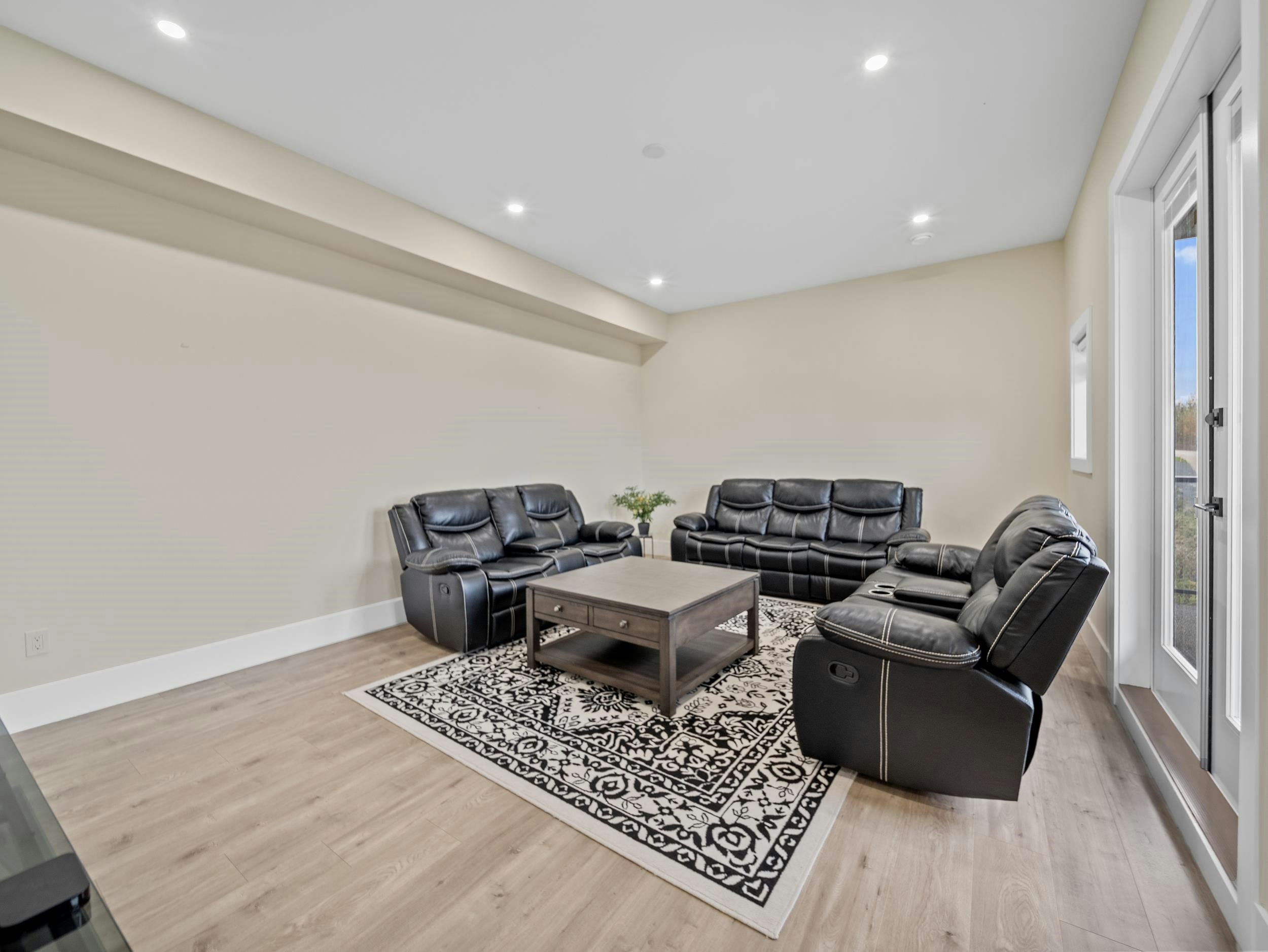 8204 Harvest Place, Chilliwack, BC, V4Z 0E4 - 18
