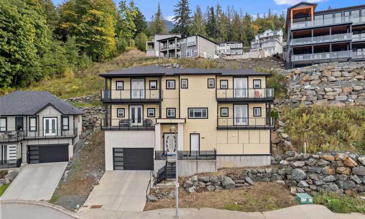 8204 Harvest Place