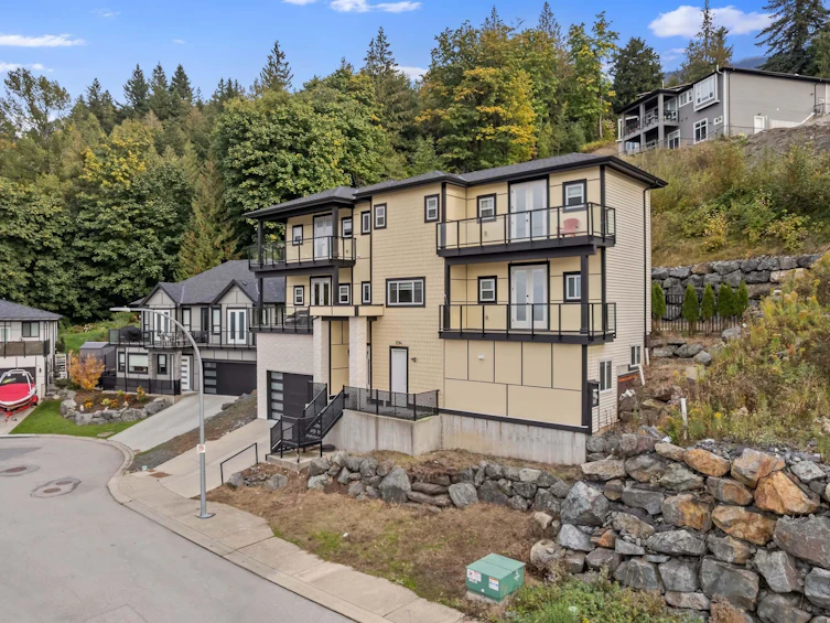 8204 Harvest Place, Chilliwack, BC, V4Z 0E4 - 3