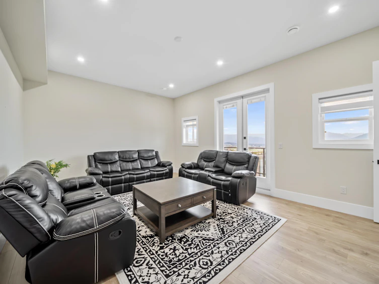 8204 Harvest Place, Chilliwack, BC, V4Z 0E4 - 16