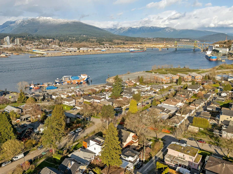 2798 Yale Street, Vancouver, BC, V5K 1C3 - 9