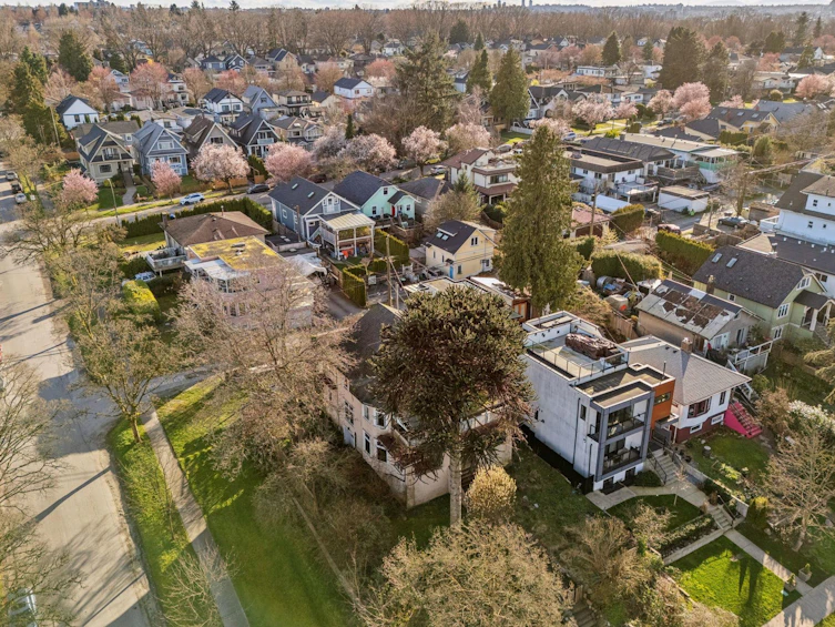 2798 Yale Street, Vancouver, BC, V5K 1C3
