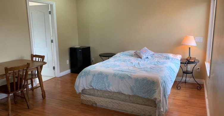 Master Room 2-11371 S Cambie Road, Richmond, BC, V6X 1L3 - 4