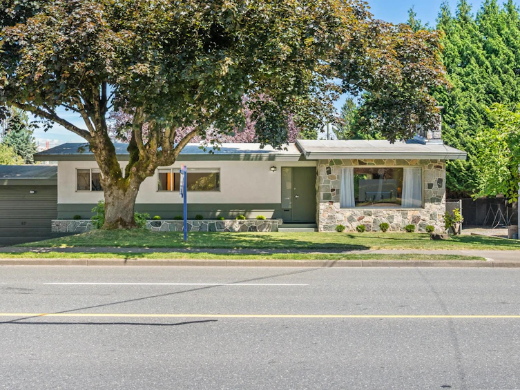2120 Ware Street, Abbotsford, BC, V2S 3C2