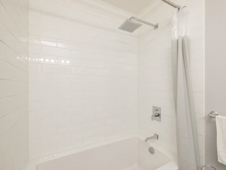 27818 Junction Avenue, Abbotsford, BC, V4X 2S2 - 27