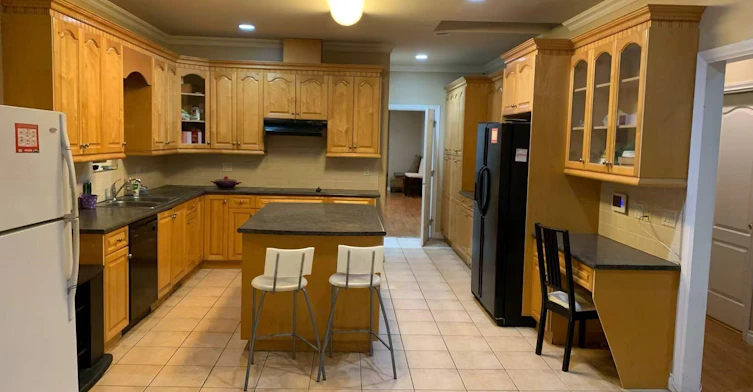 Master Room 1-11371 Cambie Road, Richmond, BC, V6X 1L3 - 12