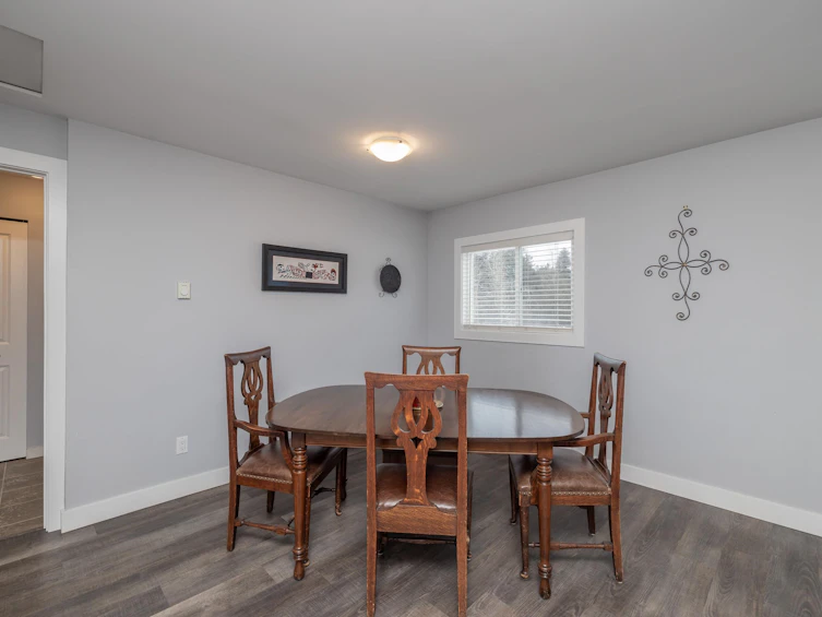 33506 Ihles Avenue, Mission, BC, V2V 6Y1 - 6