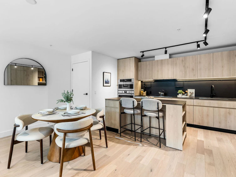 3956 Dumfries Street, Vancouver, BC, V5N 0J1 - 14