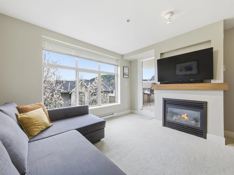 319-1211 Village Green Way, Squamish, BC, V8B 0R7
