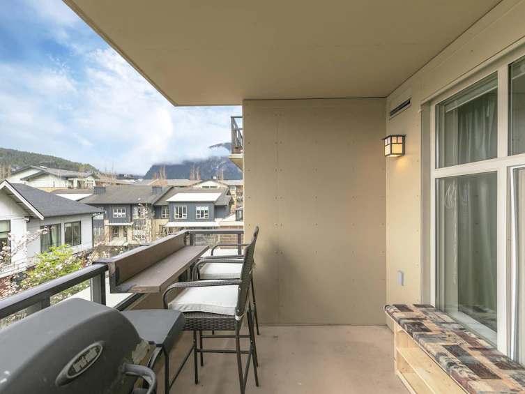 319-1211 Village Green Way, Squamish, BC, V8B 0R7 - 14
