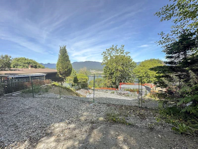 5645 Highfield Drive - 3