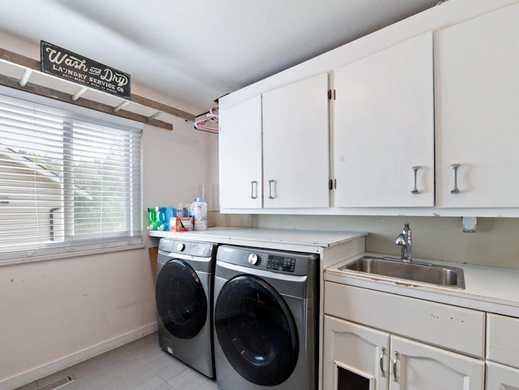 35408 Lethbridge Drive, Abbotsford, BC, V3G 1J7 - 30