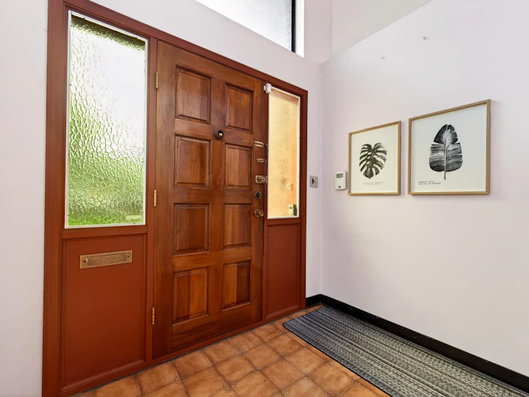 2031 E 23rd Avenue, Vancouver, BC, V5N 2T9 - 4