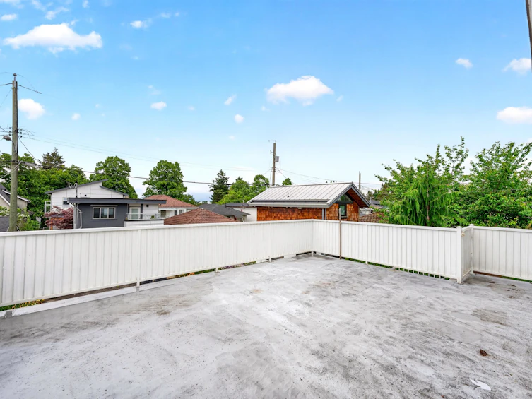 2031 E 23rd Avenue, Vancouver, BC, V5N 2T9 - 36