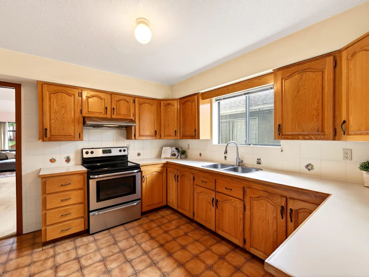 2031 E 23rd Avenue, Vancouver, BC, V5N 2T9 - 14