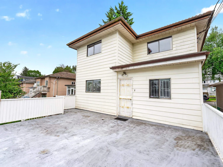 2031 E 23rd Avenue, Vancouver, BC, V5N 2T9 - 37