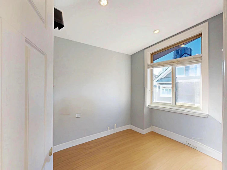 7377 Stride Avenue, Burnaby, BC, V3N 1V3 - 30