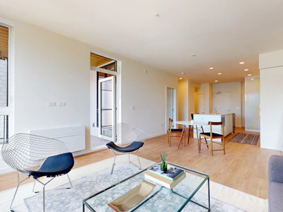415-1500 Scott Crescent - 4