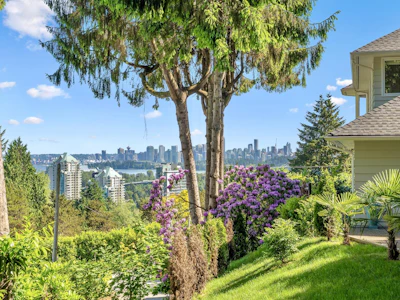 816 Anderson Crescent - 5