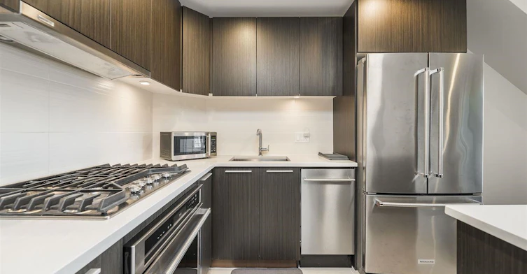 107-3462 Ross Drive, Vancouver, BC, V6S 0H6 - 4