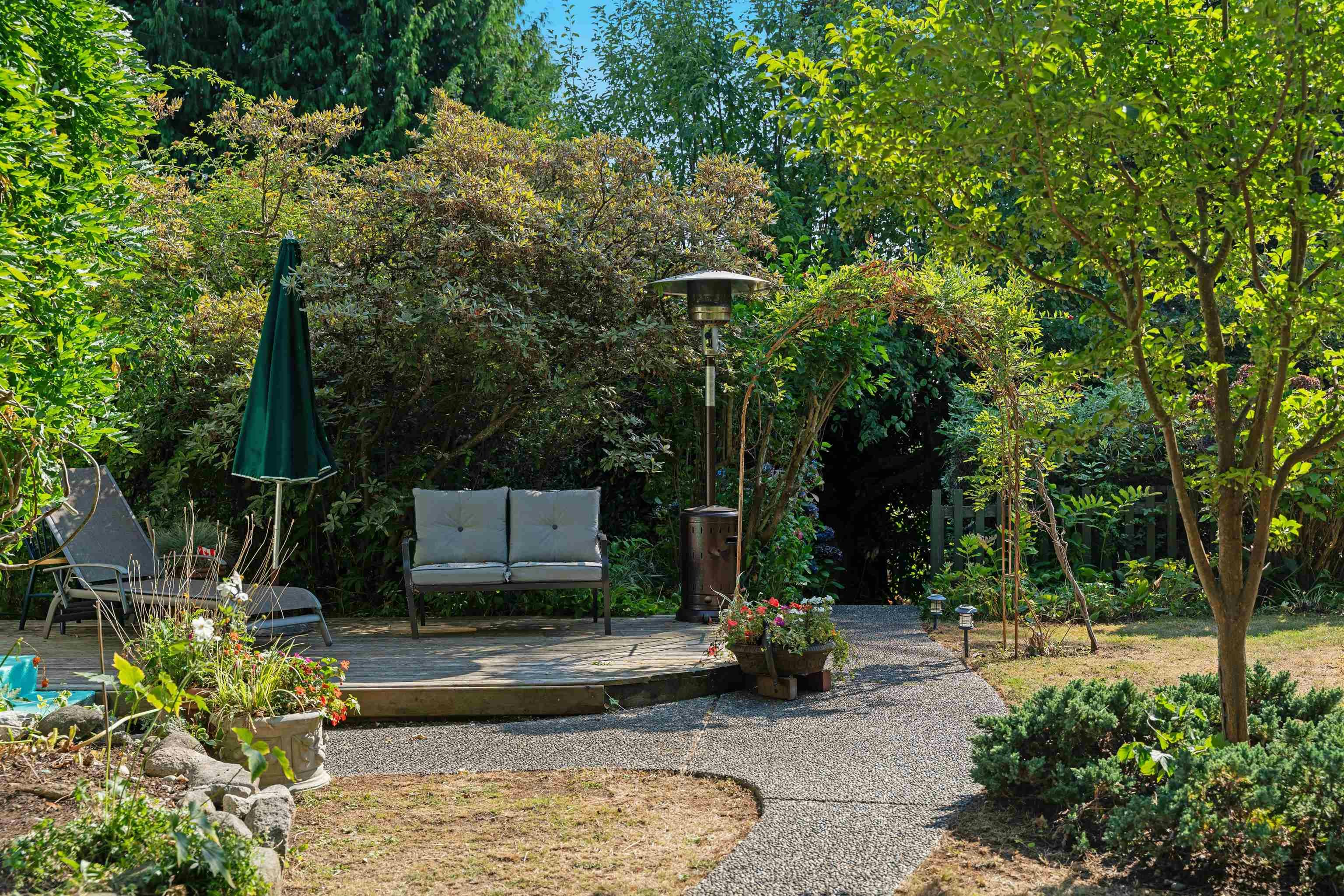 1376 11th Street, West Vancouver, BC, V7T 2M9