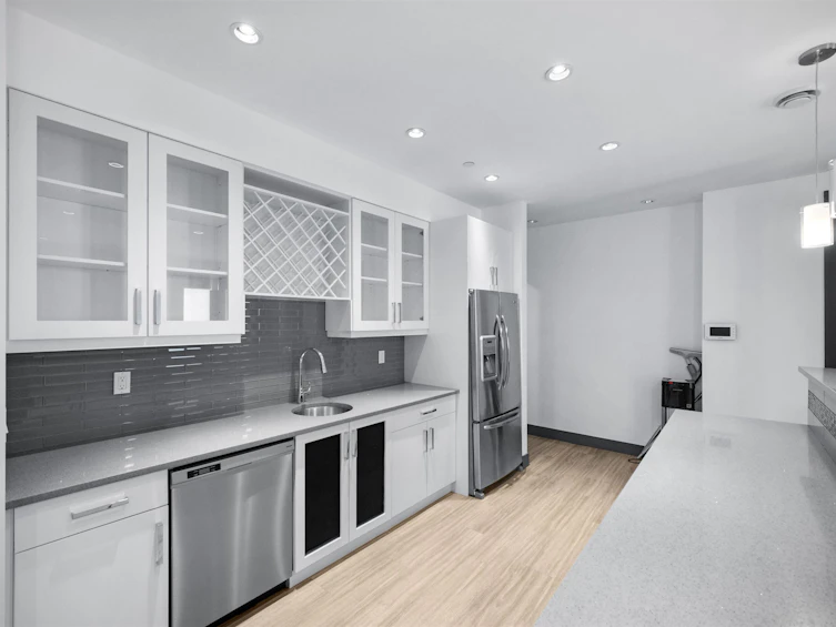 7493 Gatineau Place, Vancouver, BC, V5S 2S3 - 35