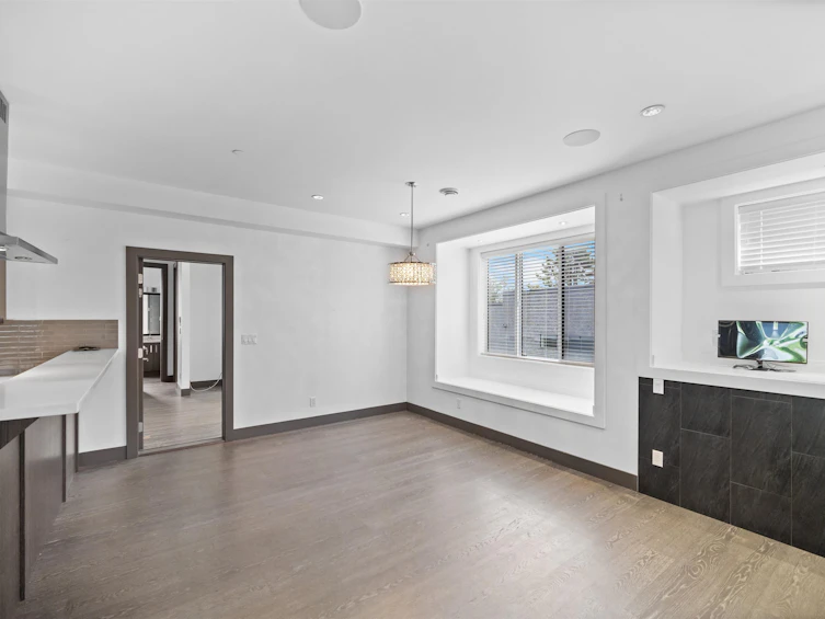 7493 Gatineau Place, Vancouver, BC, V5S 2S3 - 9