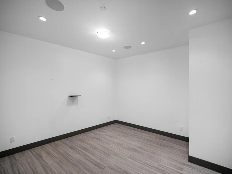7493 Gatineau Place, Vancouver, BC, V5S 2S3 - 26