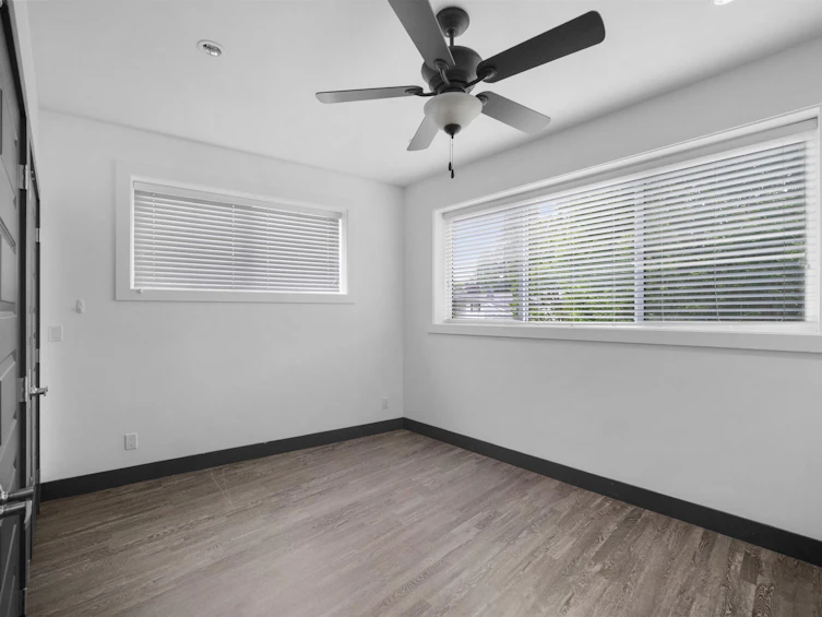 7493 Gatineau Place, Vancouver, BC, V5S 2S3 - 23