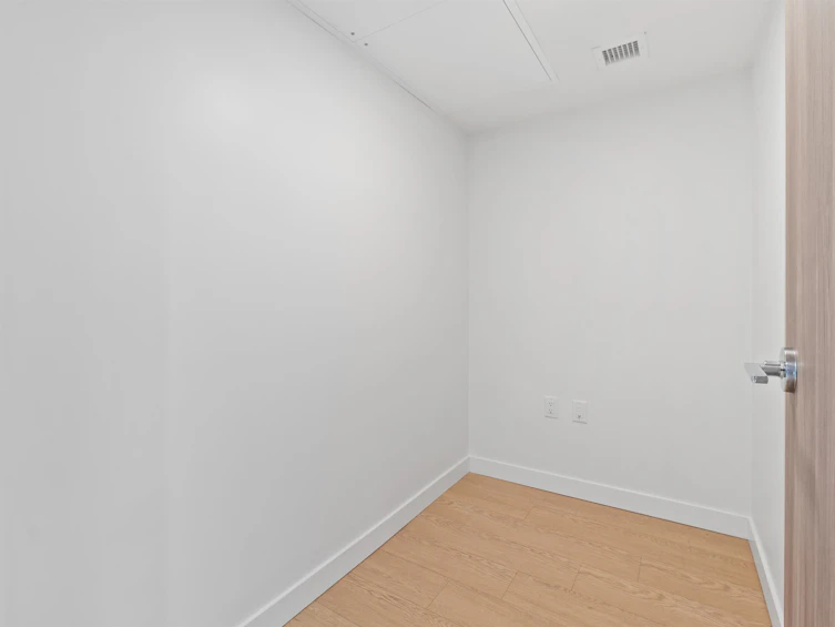 684-87 Nelson Street, Vancouver, BC, V6Z 0E8 - 20