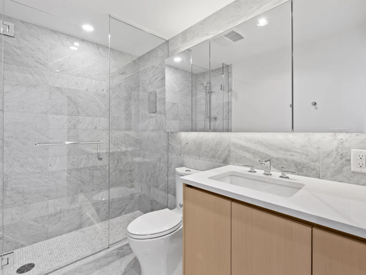 684-87 Nelson Street, Vancouver, BC, V6Z 0E8 - 17