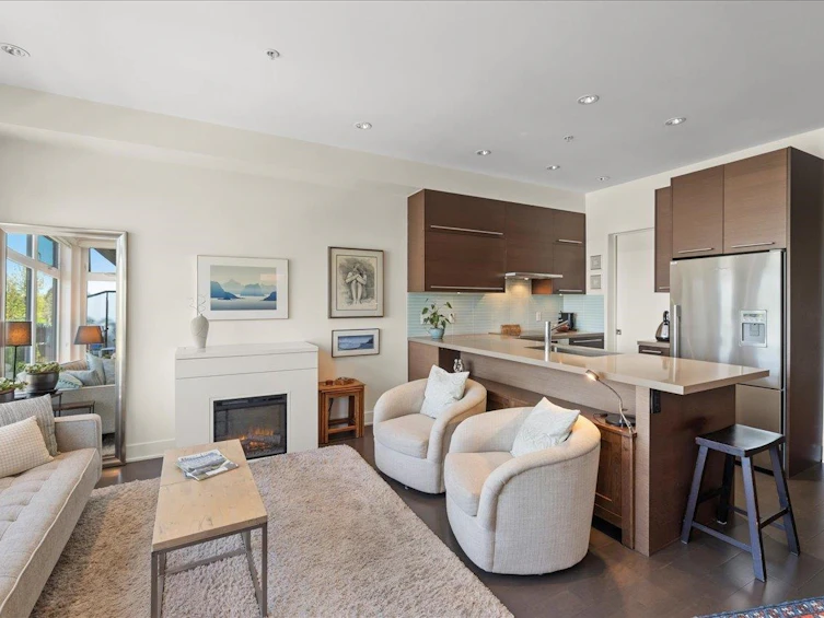 404-4463 W 10th Avenue, Vancouver, BC, V6R 2H8 - 3