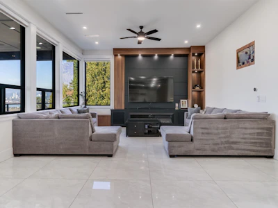 11229 136 Street - 3
