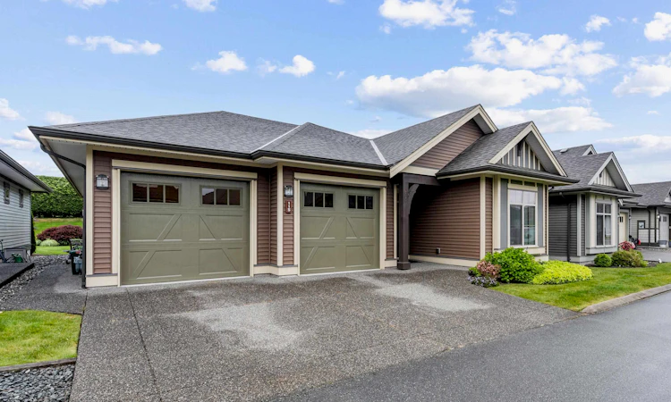 115-45900 South Sumas Road