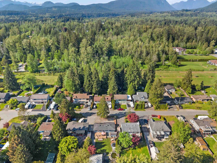 24898 122 Avenue, Maple Ridge, BC, V4R 2A1 - 38