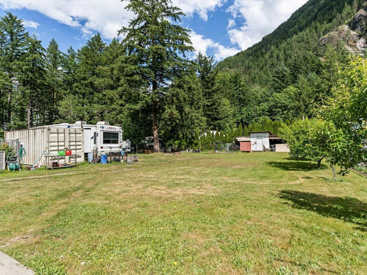 19988 Beacon Road, Hope, BC, V0X 1L2 - 34
