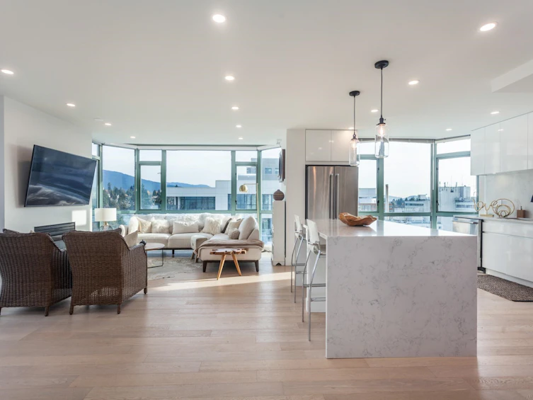 1201-140 E 14th Street, North Vancouver, BC, V7L 2N3 - 6